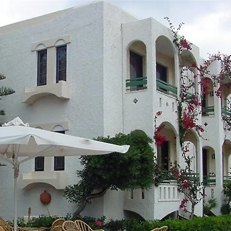 Hotel Bella Casita Family Apts 3*